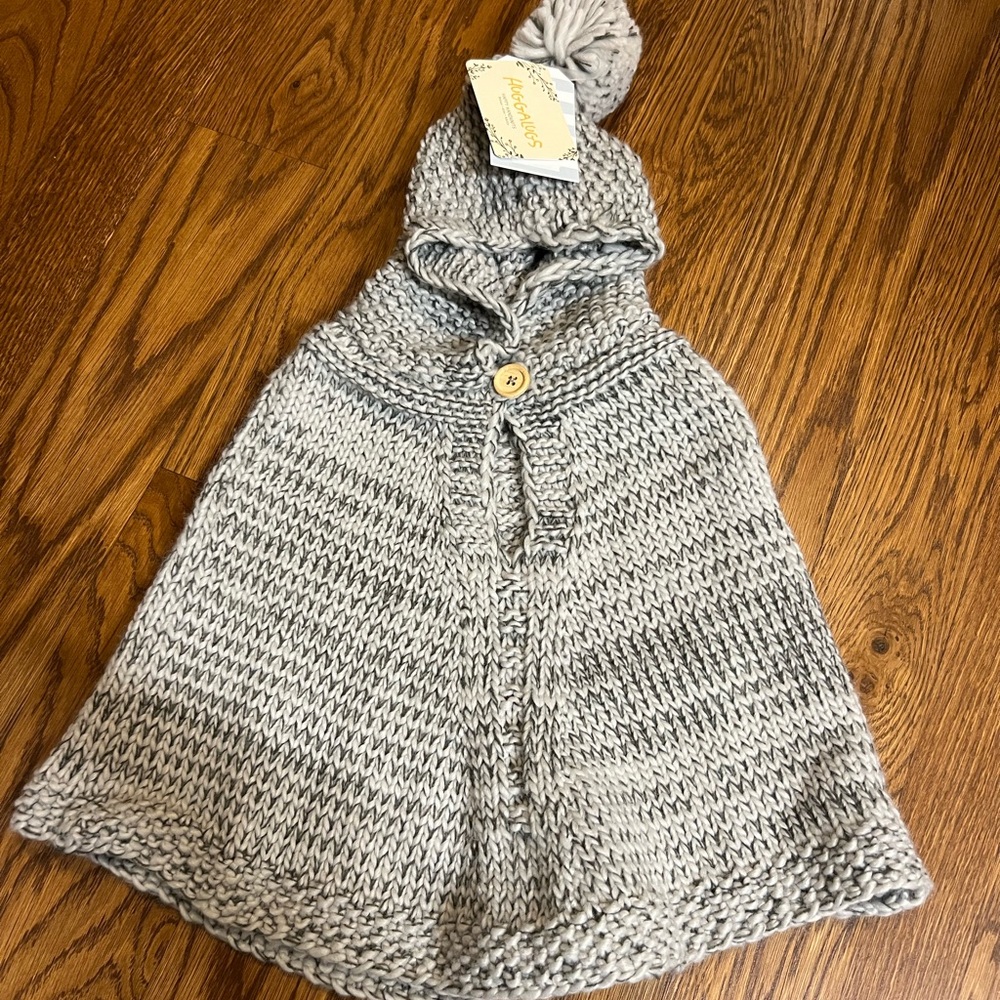 Huggalugs Hooded Poncho